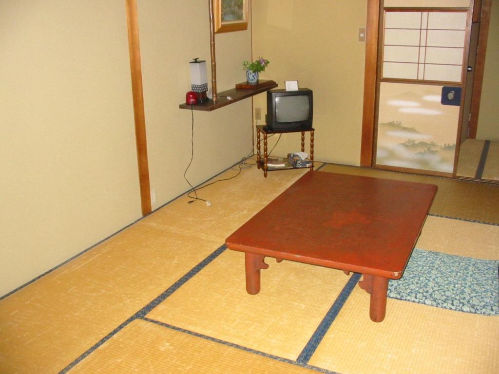 Miharaya Ryokan غوجو الغرفة الصورة